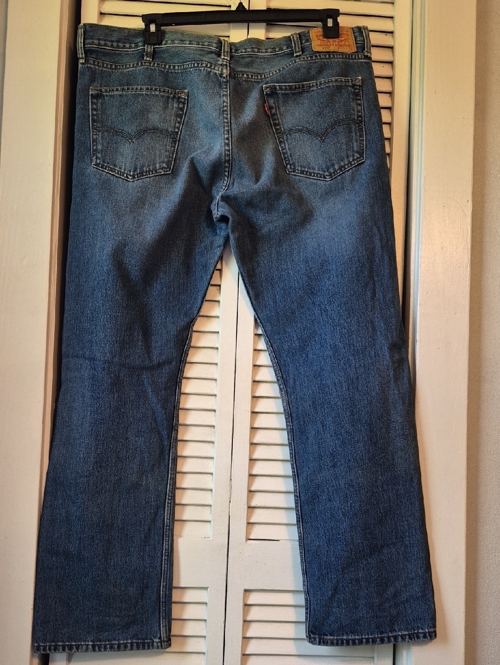 Levi's 505 Men's Straight-Leg Jeans in Dark Blue Denim 40x32